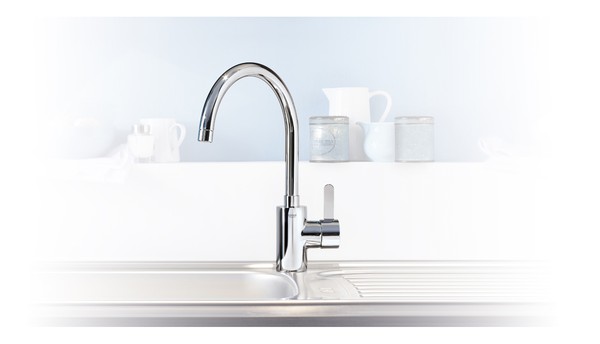 Смеситель Grohe Eurosmart Cosmopolitan 32843000 для кухонной мойки