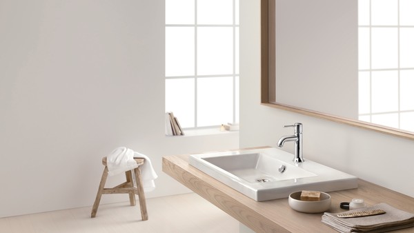 Смеситель Hansgrohe Talis Classic 14111000 для раковины