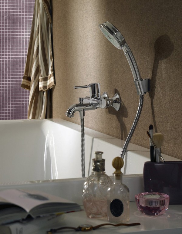 Смеситель Hansgrohe Talis Classic 14140000 для ванны с душем