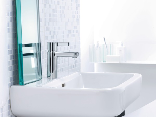 Смеситель Hansgrohe Metris S 31060000 для раковины