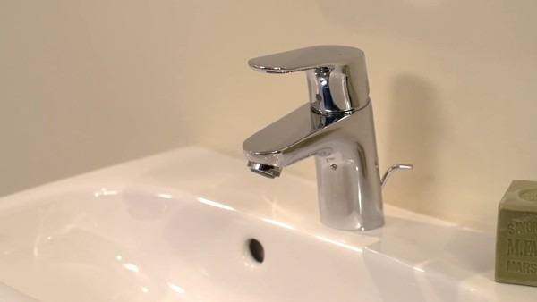 Смеситель Hansgrohe Focus E2 31730000 для раковины