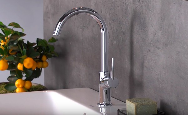 Смеситель Hansgrohe Talis 32082000 для раковины