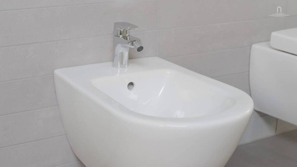 Биде подвесное Villeroy & Boch Subway 2.0 5400 00R1 alpin, Сeramicplus