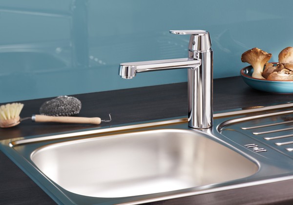 Смеситель Grohe Eurosmart Cosmopolitan 30193000 для кухонной мойки