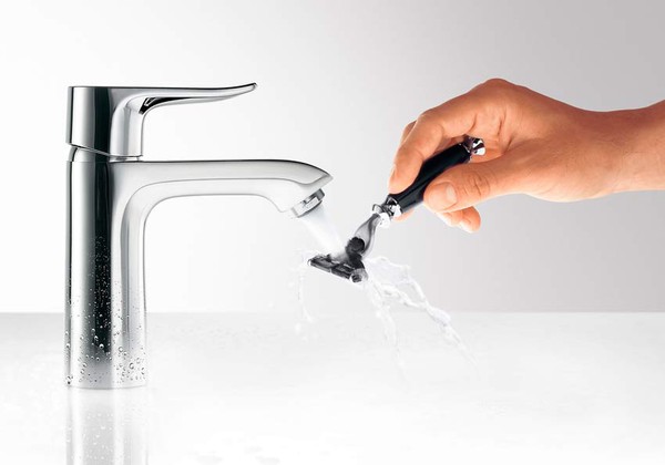 Смеситель Hansgrohe Metris 31084000 для раковины