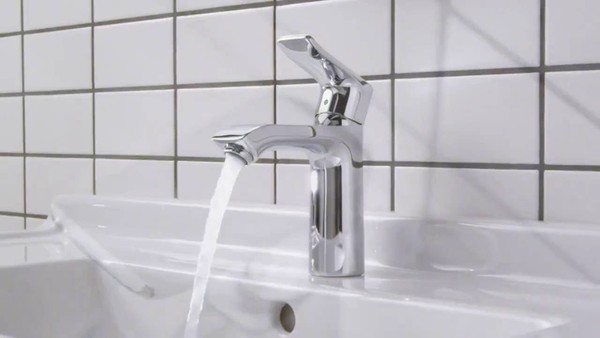 Смеситель Hansgrohe Metris 31084000 для раковины