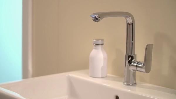 Смеситель Hansgrohe Metris 31081000 для раковины