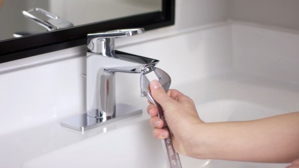 Смеситель Hansgrohe Logis 71070000 для раковины