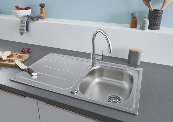 Комплект Grohe Bau 31562SD0 Мойка кухонная K200 31552SD0 + Смеситель BauEdge 31367000 для кухонной мойки