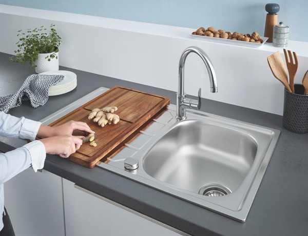 Комплект Grohe Bau 31562SD0 Мойка кухонная K200 31552SD0 + Смеситель BauEdge 31367000 для кухонной мойки