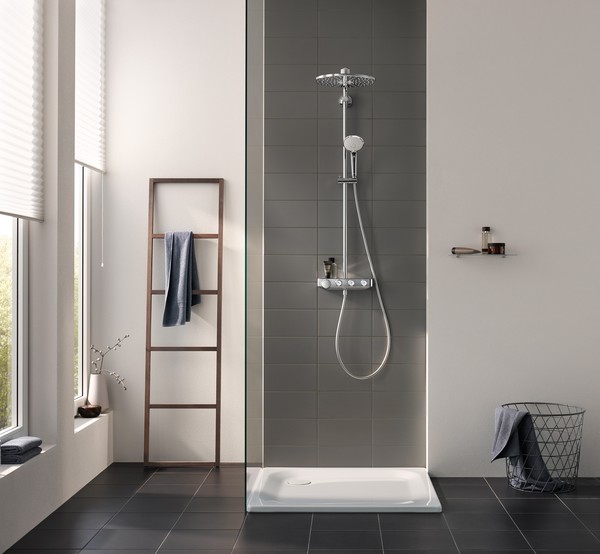 Душевая стойка Grohe Euphoria SmartControl 310 Duo 26507000 с термостатом