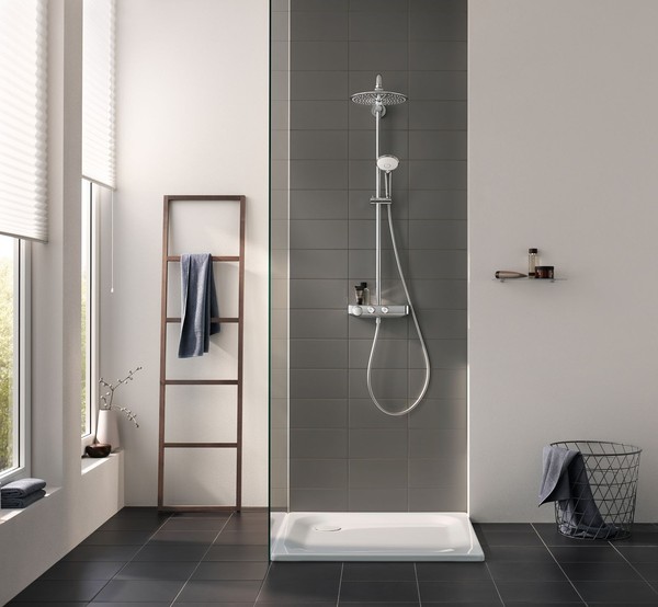 Душевая стойка Grohe Euphoria SmartControl 260 Mono 26509000 с термостатом